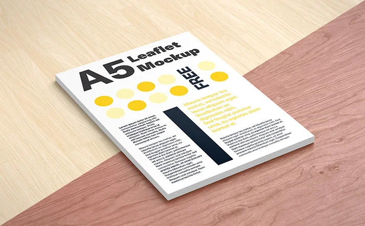 A5 Leaflet Mockup / Free PSD